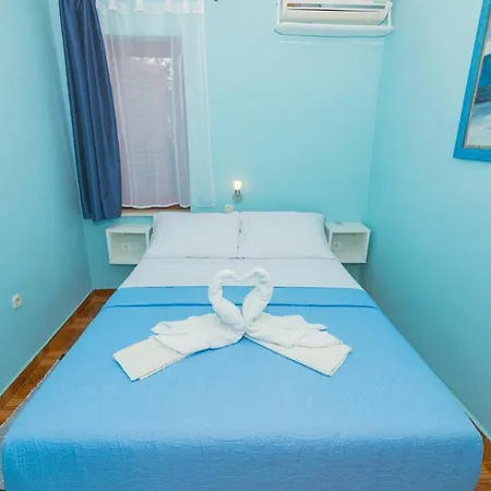 Apartment Neptun Pirovac