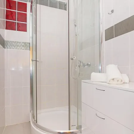 Neptun Apartment *