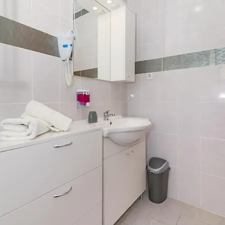 Apartment Neptun *