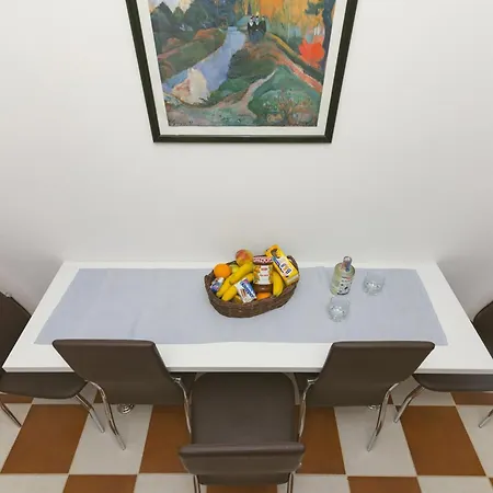 Apartment Neptun Pirovac
