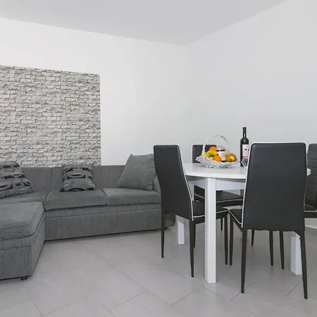 Apartment Neptun