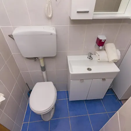 Neptun Pirovac